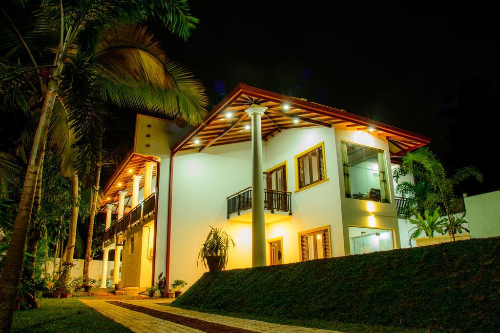 Villa White ฮิกคาดูวา ภายนอก รูปภาพ