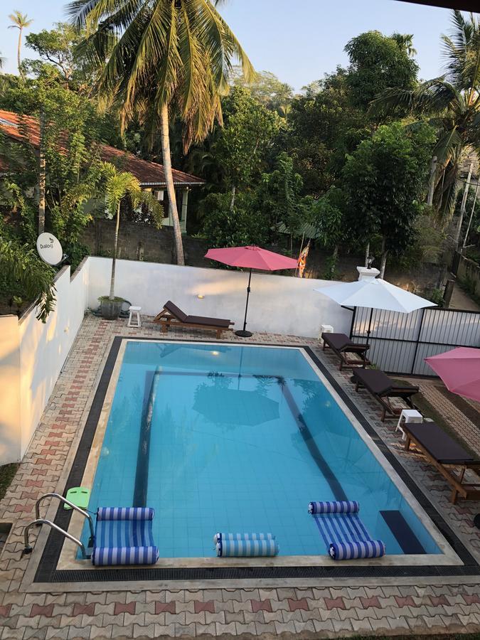 Villa White ฮิกคาดูวา ภายนอก รูปภาพ