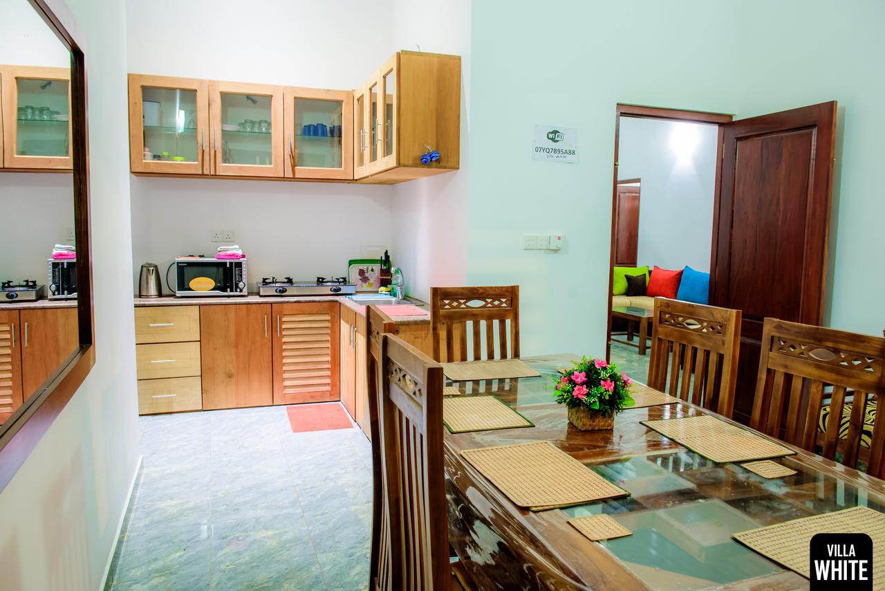 Villa White ฮิกคาดูวา ภายนอก รูปภาพ